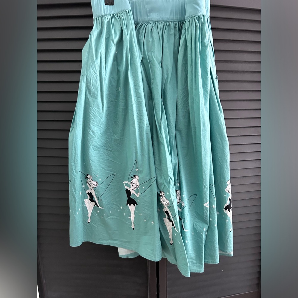 Her universe Tinkerbell skirt